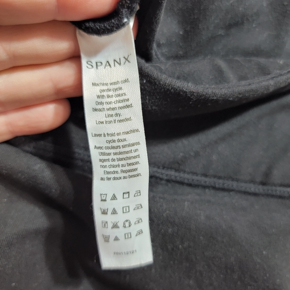 Spanx Shaping Women's Black Poly/Spandex Knit Leggings Pants Zip Pocket Size Med - Picture 6 of 9